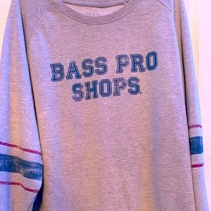 Bass Pro Shops Sweat Shirt